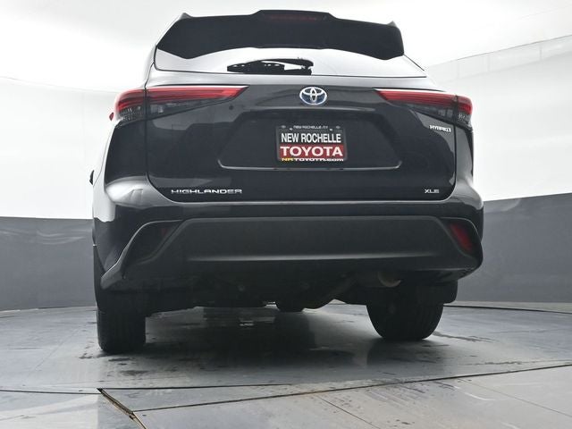 2023 Toyota Highlander Hybrid Bronze Edition