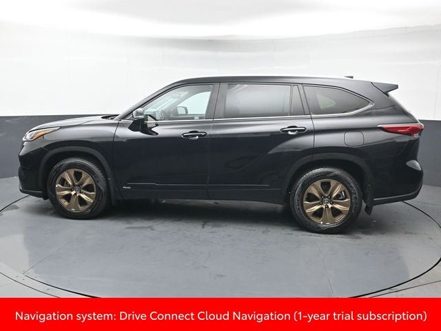 2023 Toyota Highlander Hybrid Bronze Edition