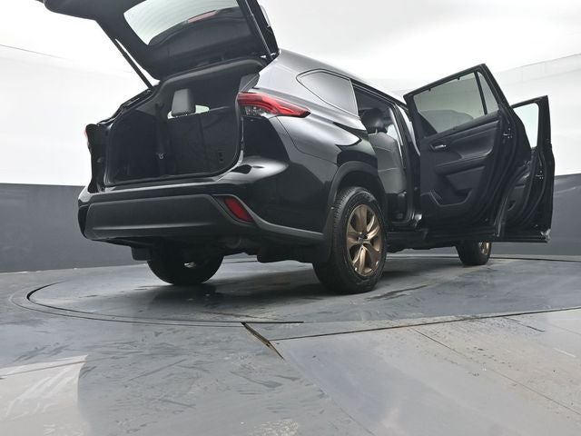 2023 Toyota Highlander Hybrid Bronze Edition