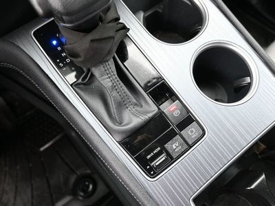 2025 Toyota Sienna LE 8 Passenger