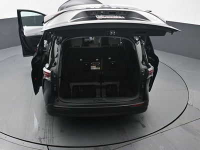 2025 Toyota Sienna LE 8 Passenger