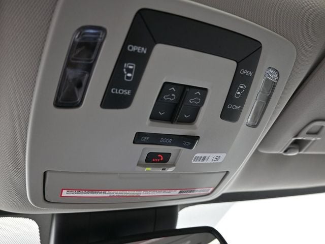 2024 Toyota Sienna LE 8 Passenger