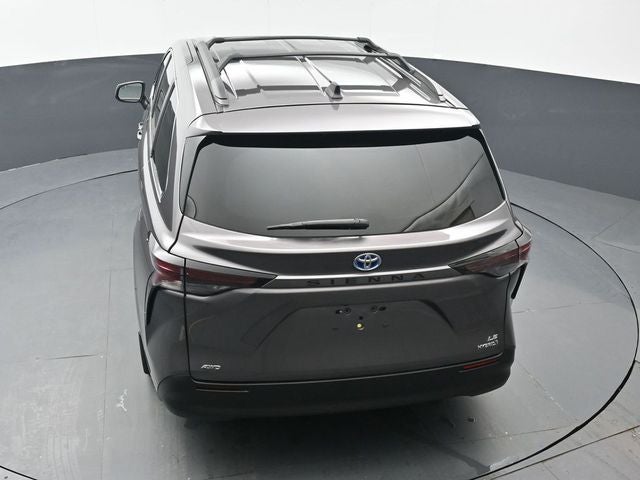 2024 Toyota Sienna LE 8 Passenger