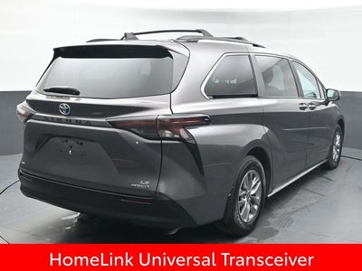 2024 Toyota Sienna LE 8 Passenger