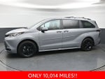 2025 Toyota Sienna Woodland Edition 7 Passenger