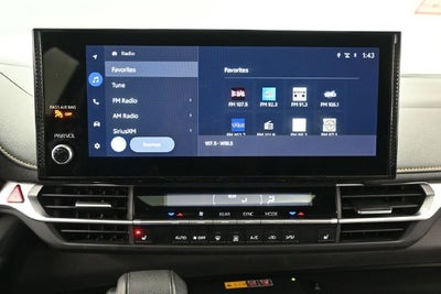 2025 Toyota Sienna Woodland Edition 7 Passenger