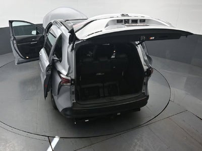2025 Toyota Sienna Woodland Edition 7 Passenger