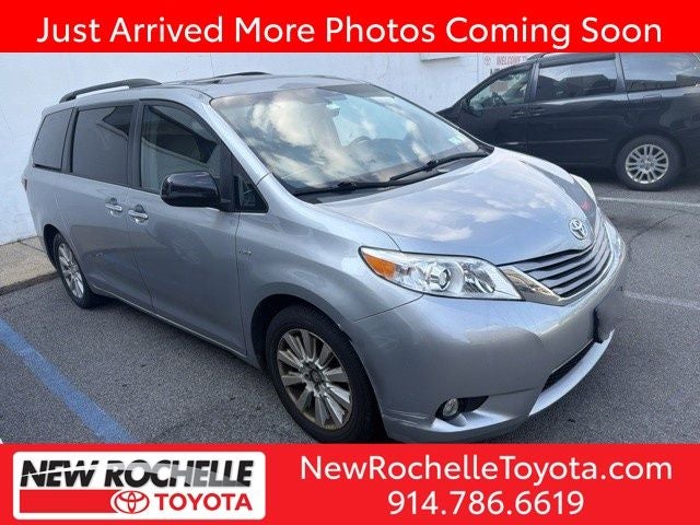 2016 Toyota Sienna XLE 7 Passenger