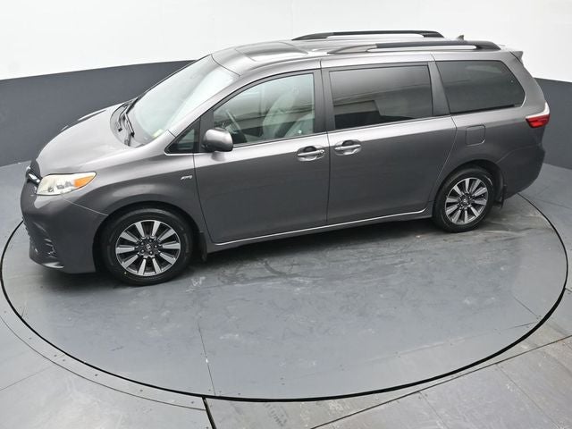 2018 Toyota Sienna XLE 7 Passenger