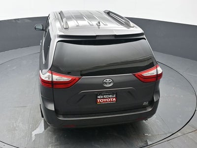 2018 Toyota Sienna XLE 7 Passenger