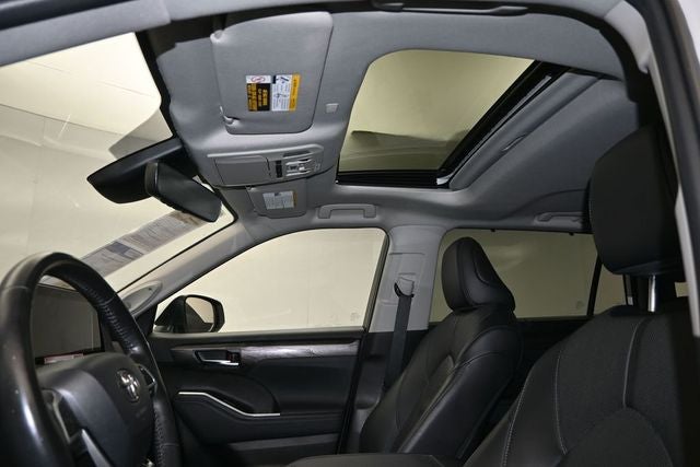 2022 Toyota Highlander Limited