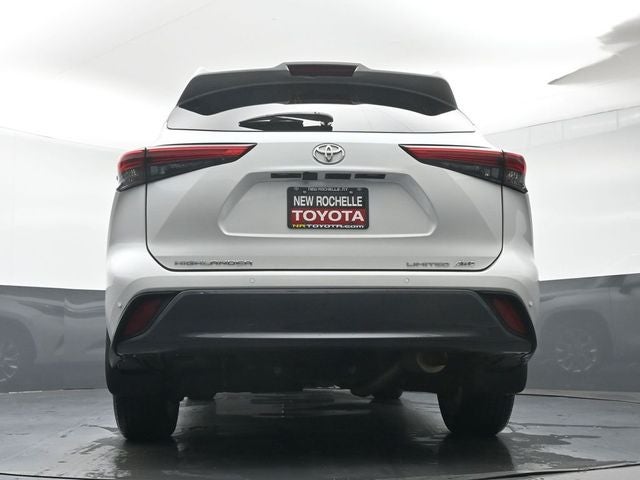 2022 Toyota Highlander Limited