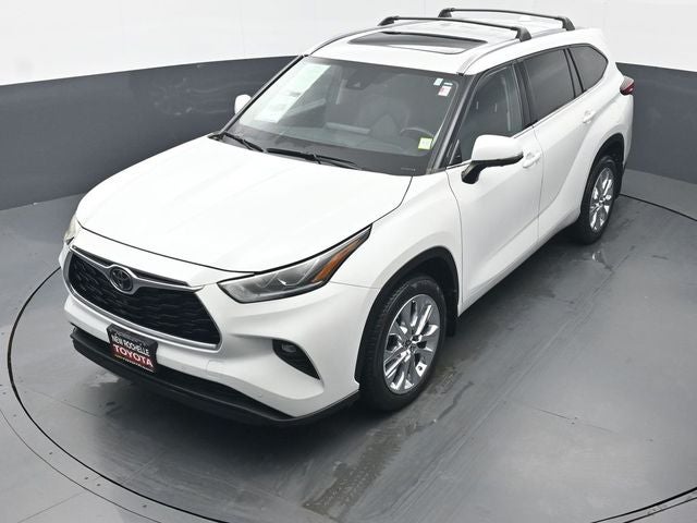 2022 Toyota Highlander Limited