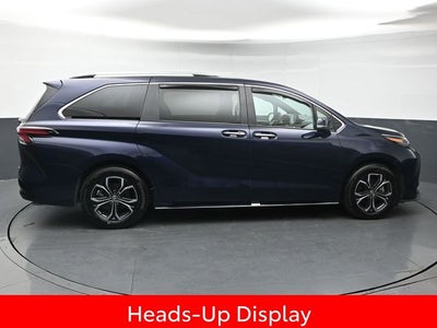 2025 Toyota Sienna Platinum 7 Passenger