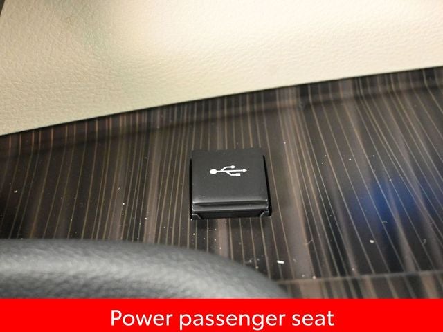 2024 Toyota Sienna Platinum 7 Passenger