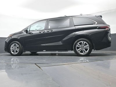 2024 Toyota Sienna Platinum 7 Passenger