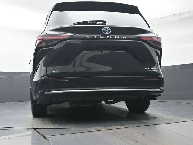 2024 Toyota Sienna Platinum 7 Passenger