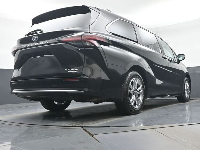 2024 Toyota Sienna Platinum 7 Passenger