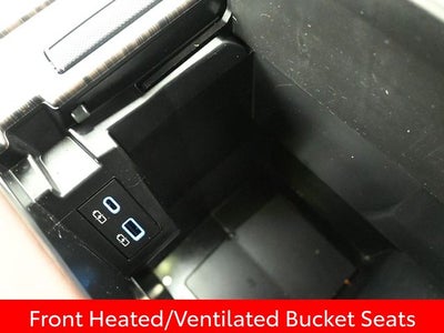 2023 Toyota Sienna Platinum 7 Passenger