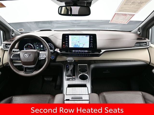 2023 Toyota Sienna Platinum 7 Passenger