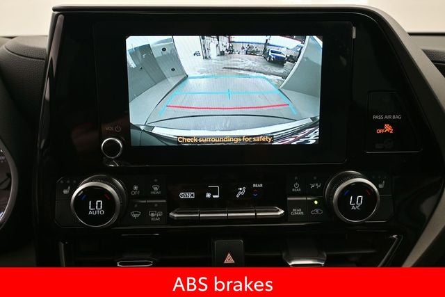 2026 Toyota Highlander Hybrid XLE
