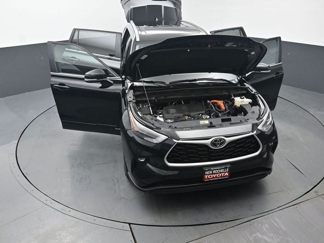 2026 Toyota Highlander Hybrid XLE