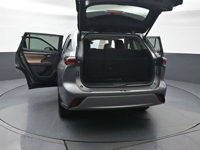 2025 Toyota Highlander Hybrid Limited 25th Edition