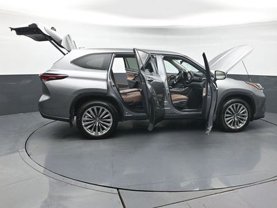 2025 Toyota Highlander Hybrid Limited 25th Edition