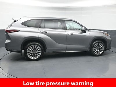 2025 Toyota Highlander Hybrid Limited 25th Edition