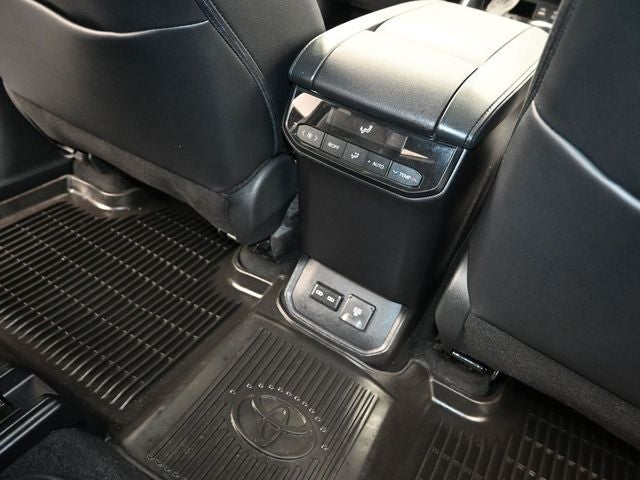 2024 Toyota Highlander Limited