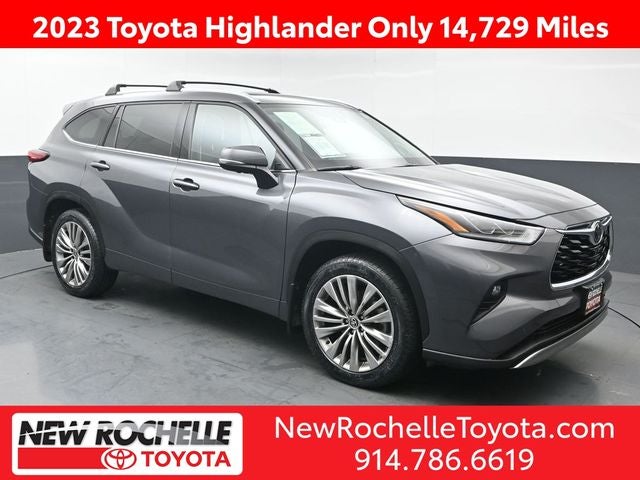 2023 Toyota Highlander Platinum