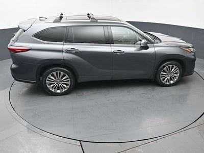 2023 Toyota Highlander Platinum