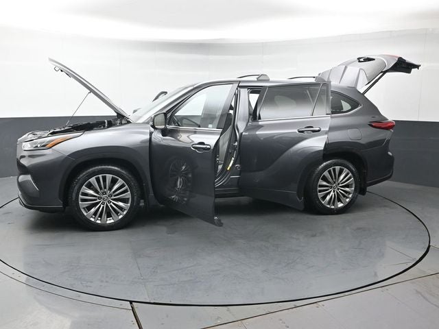2023 Toyota Highlander Platinum