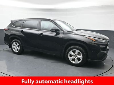 2025 Toyota Highlander LE