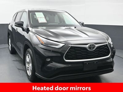 2025 Toyota Highlander LE