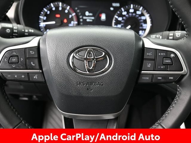 2025 Toyota Highlander LE