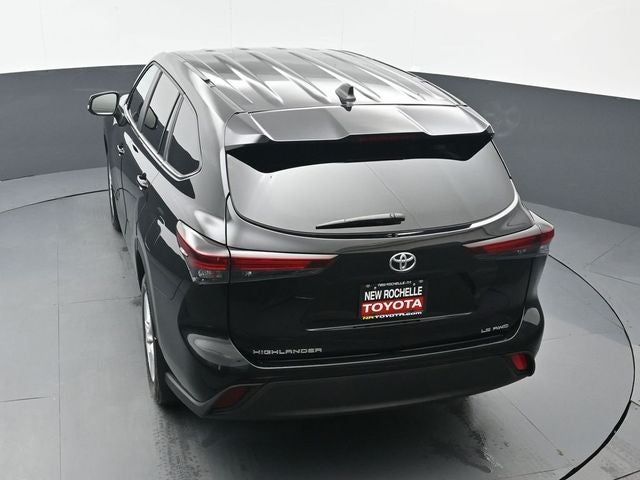 2025 Toyota Highlander LE