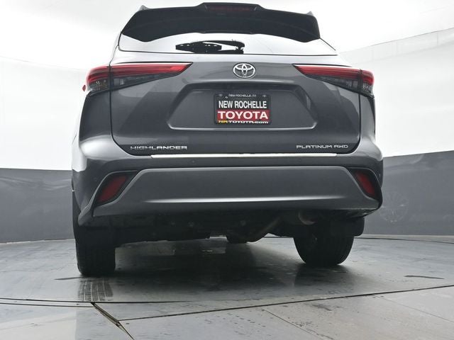 2023 Toyota Highlander Platinum