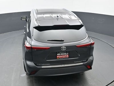 2023 Toyota Highlander Platinum