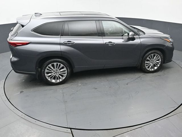2023 Toyota Highlander Platinum