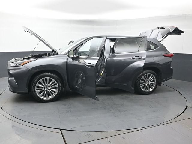 2023 Toyota Highlander Platinum