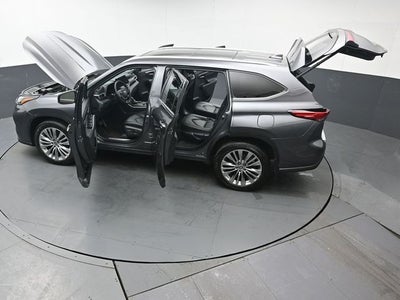 2023 Toyota Highlander Platinum