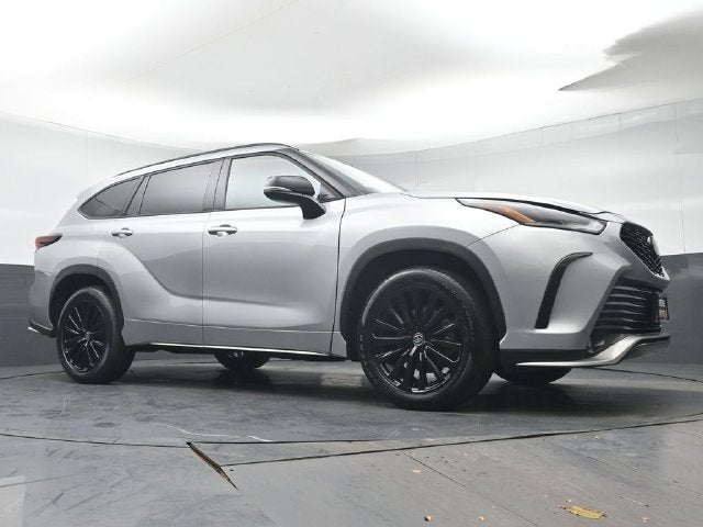 2025 Toyota Highlander XSE