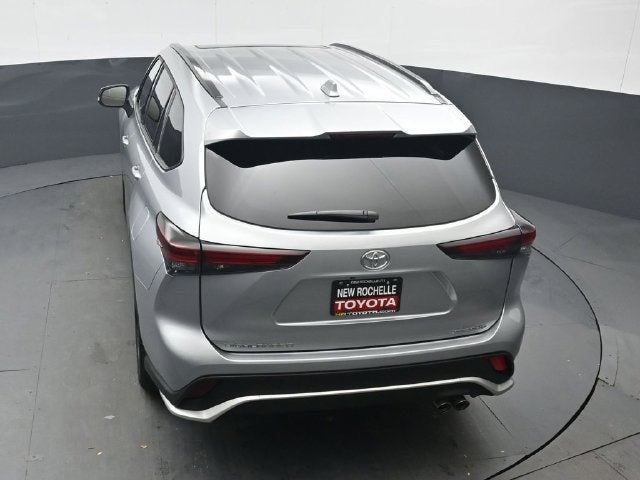 2025 Toyota Highlander XSE