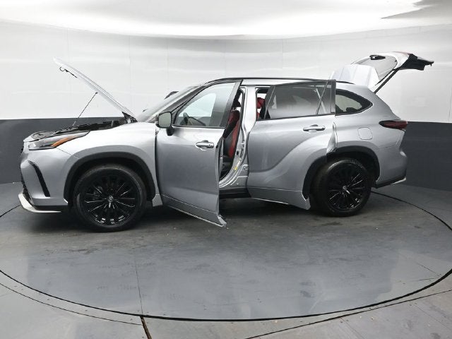2025 Toyota Highlander XSE