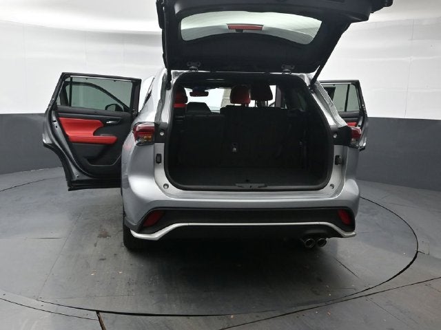 2025 Toyota Highlander XSE