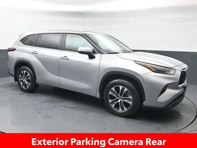 2025 Toyota Highlander XLE