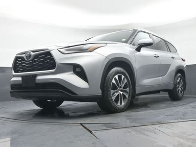 2025 Toyota Highlander XLE