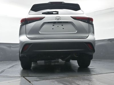 2025 Toyota Highlander XLE