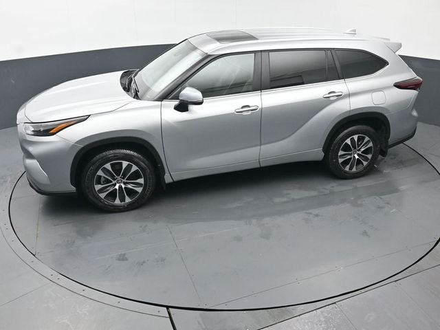 2025 Toyota Highlander XLE